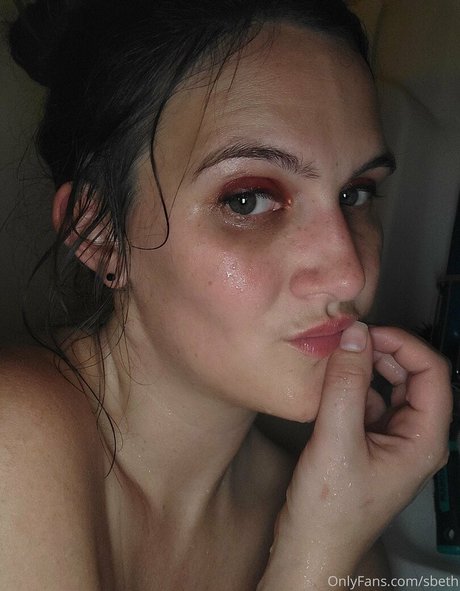Foto desnuda filtrada de OnlyFans de Sbeth