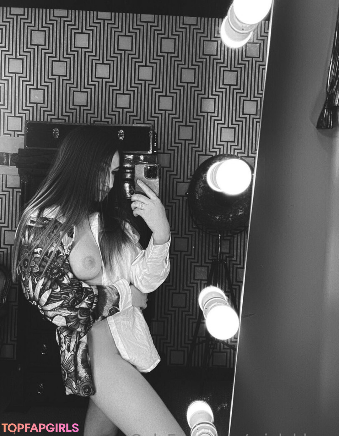 Foto desnuda filtrada de OnlyFans de Mialeblanc #339 Foto desnuda filtrada de OnlyFans de Mialeblanc #339