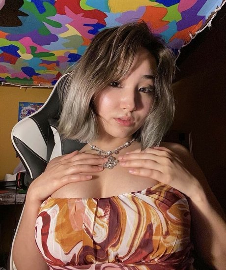 Yvonnemoonie