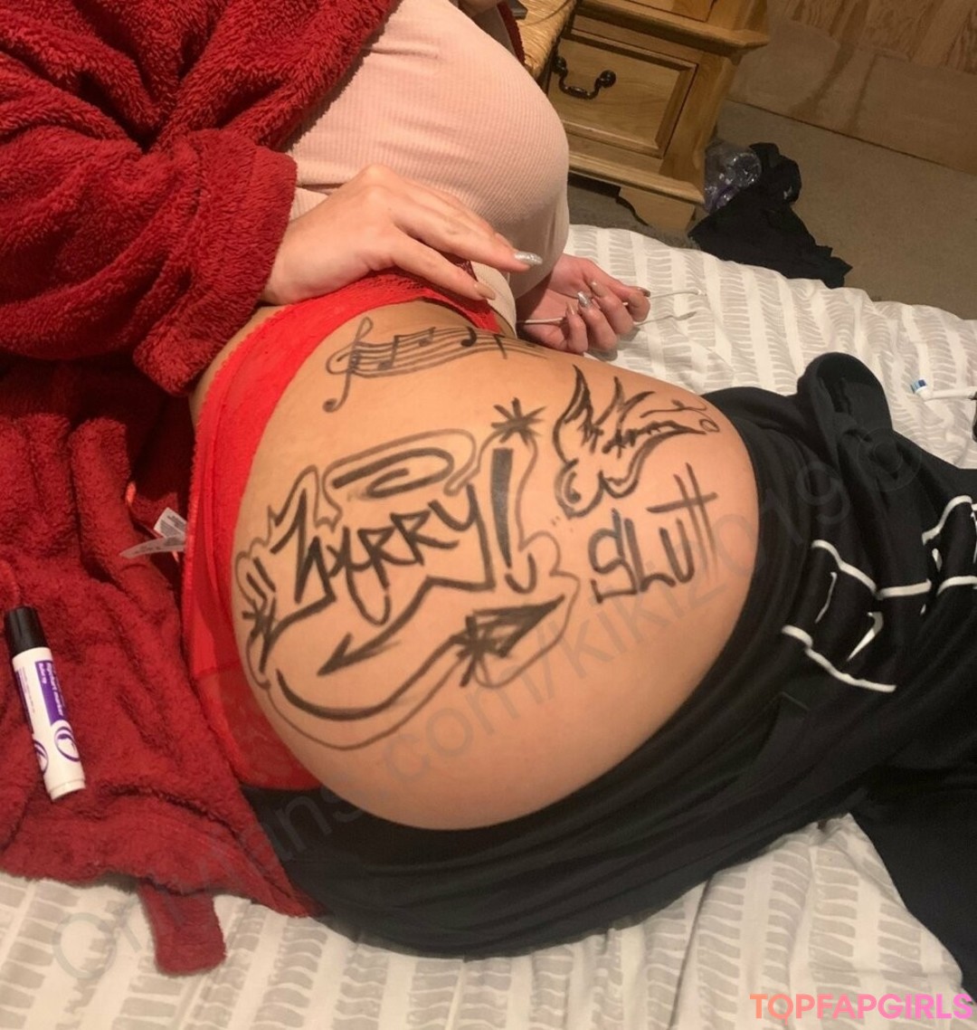 Foto desnuda filtrada de OnlyFans de Britishkikijayfree #35 Foto desnuda filtrada de OnlyFans de Britishkikijayfree #35