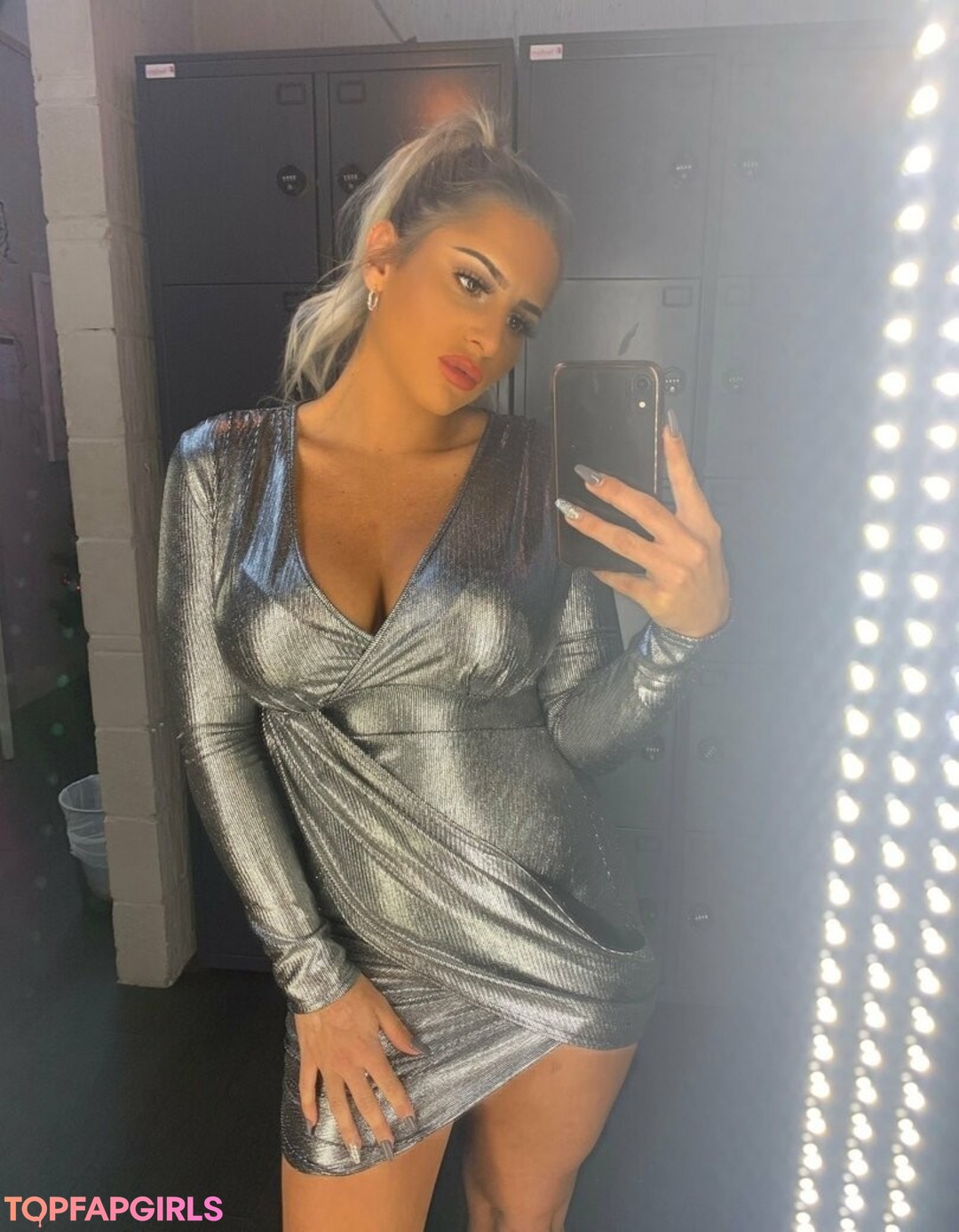 Foto desnuda filtrada de OnlyFans de Britishkikijayfree #8 Foto desnuda filtrada de OnlyFans de Britishkikijayfree #8