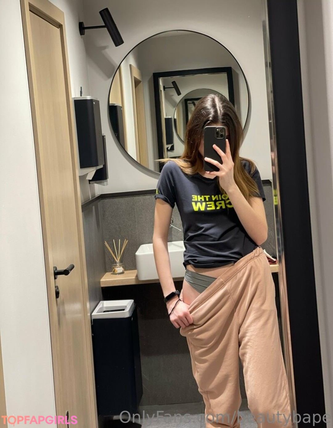 Foto desnuda filtrada de OnlyFans de Beautybape #44 Foto desnuda filtrada de OnlyFans de Beautybape #44