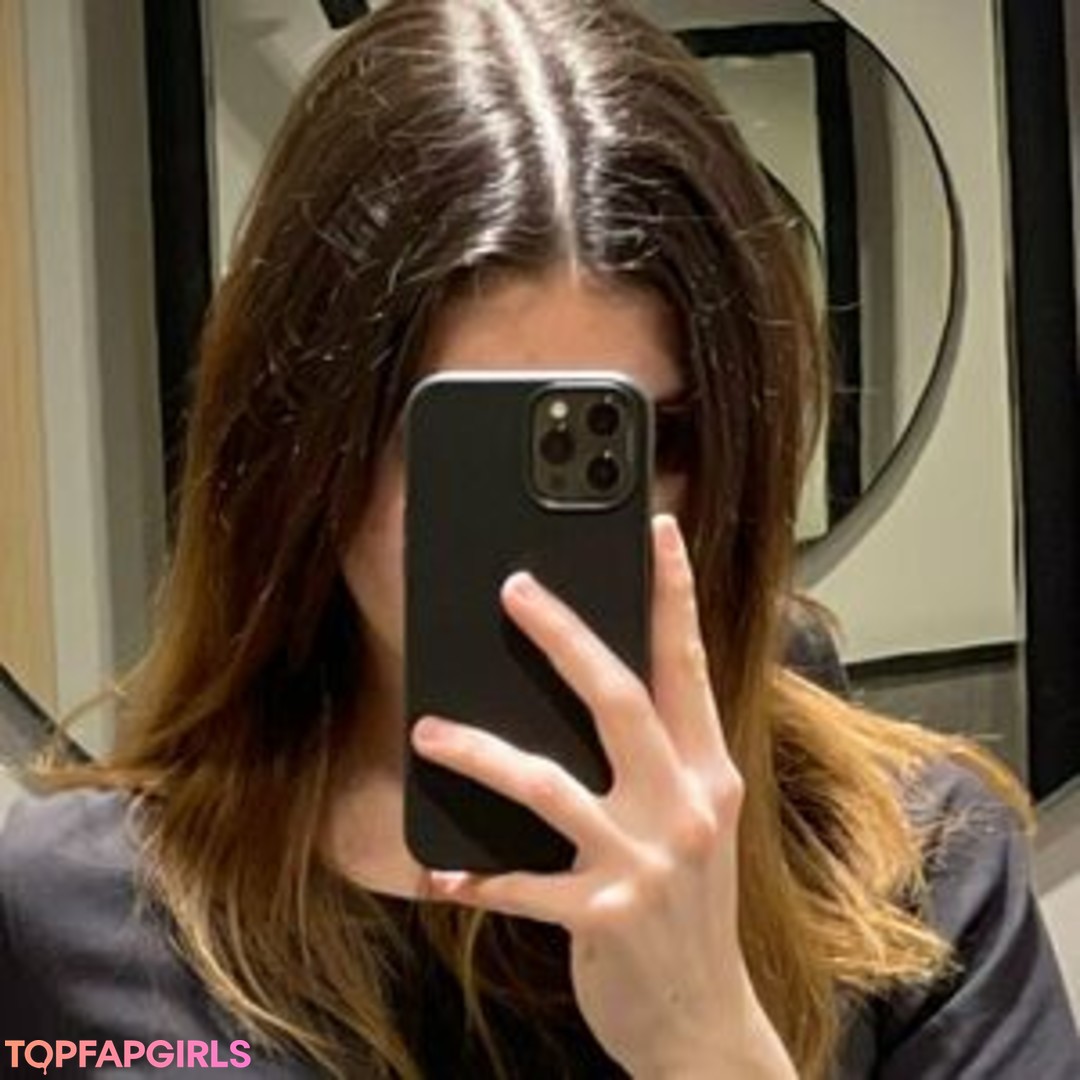 Foto desnuda filtrada de OnlyFans de Beautybape #47 Foto desnuda filtrada de OnlyFans de Beautybape #47