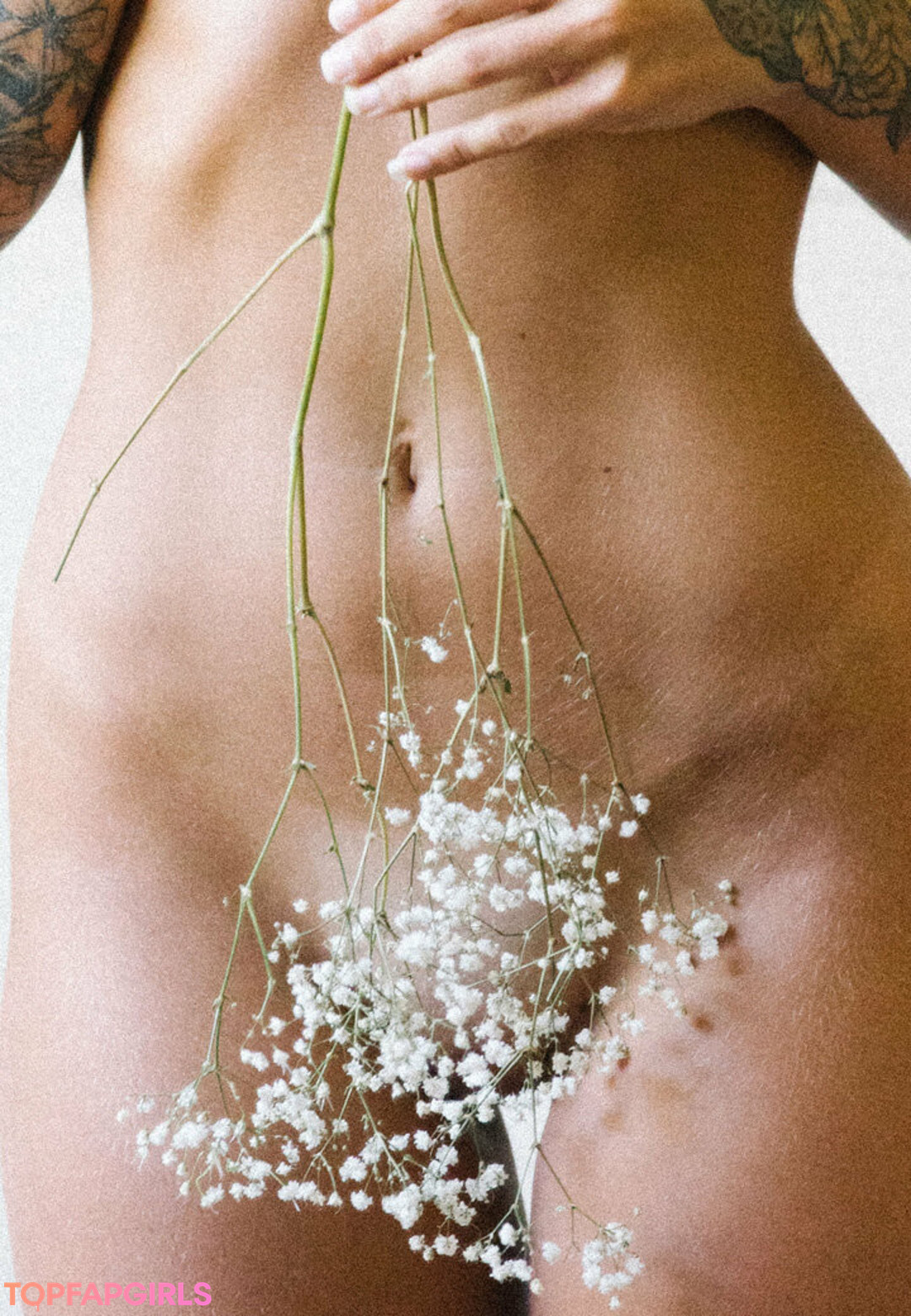 Foto desnuda filtrada de OnlyFans de Maddieneville #23 Foto desnuda filtrada de OnlyFans de Maddieneville #23