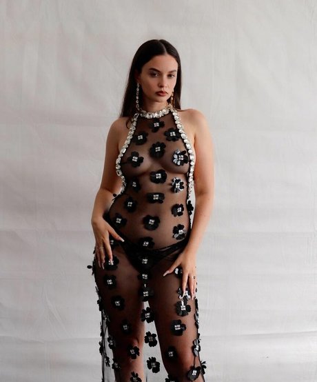 Foto desnuda filtrada de OnlyFans de Sabrina Claudio