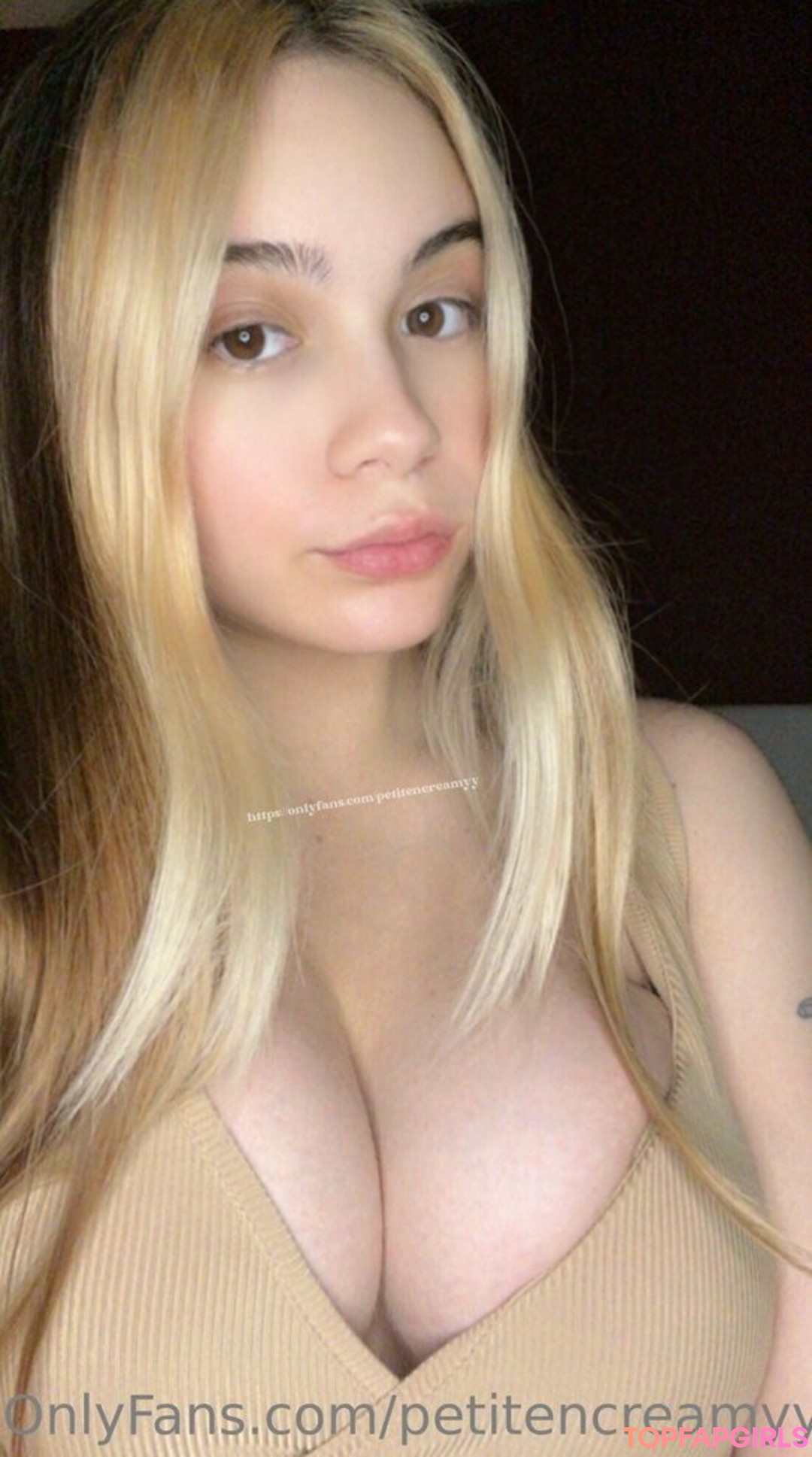 Foto desnuda filtrada de OnlyFans de Petitencreamyy #93 Foto desnuda filtrada de OnlyFans de Petitencreamyy #93