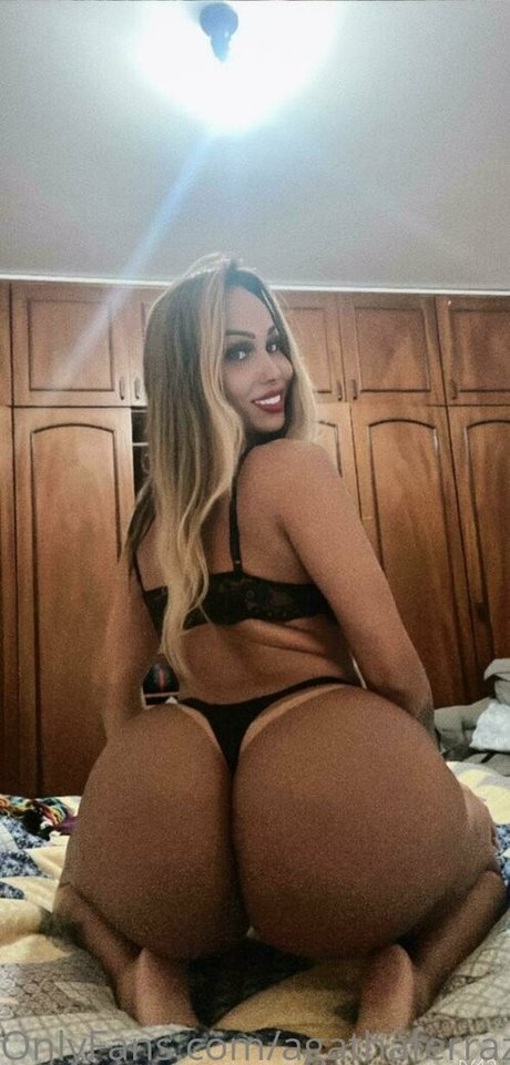 Foto desnuda filtrada de OnlyFans de Agathaferrazz