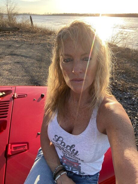 Foto desnuda filtrada de OnlyFans de Free Spirit