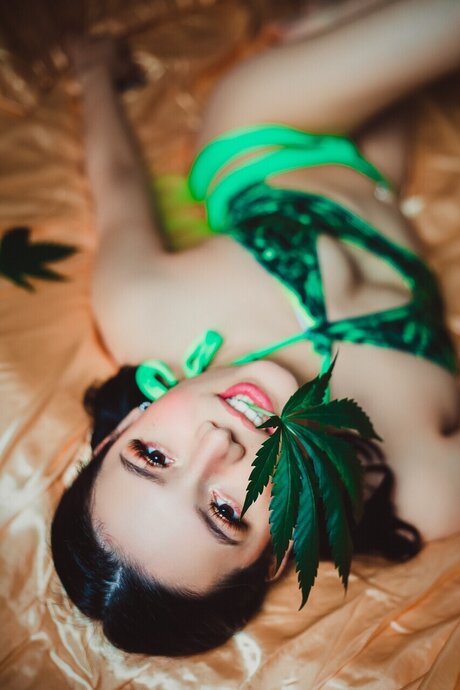 Foto desnuda filtrada de OnlyFans de Stella Virgin