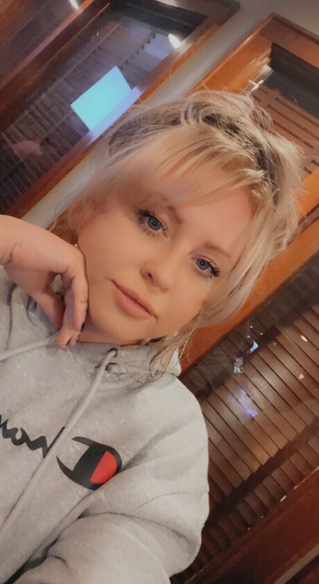 Foto desnuda filtrada de OnlyFans de Kate Lee