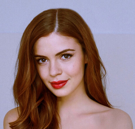 Chlo