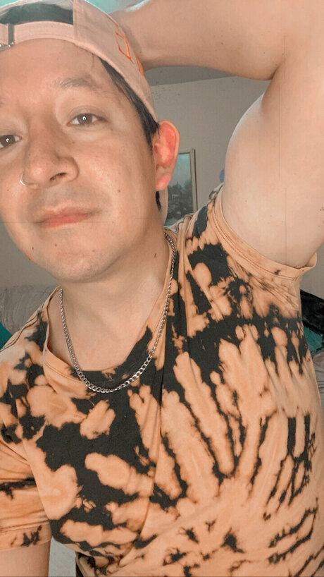 Foto desnuda filtrada de OnlyFans de Kenyi Anthony Livia
