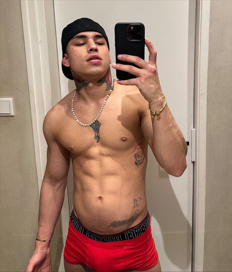 Foto desnuda filtrada de OnlyFans de Kenny King First