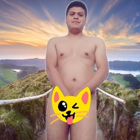 Foto desnuda filtrada de OnlyFans de Octavio Arias Cruz