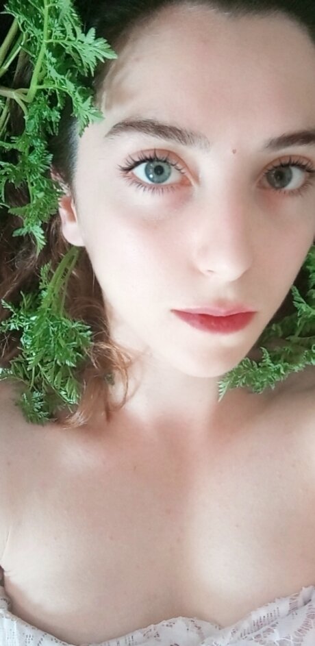 Foto desnuda filtrada de OnlyFans de Lovely Girl