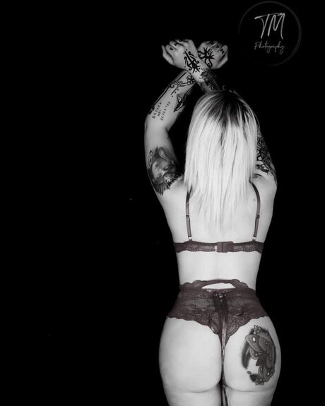Foto desnuda filtrada de OnlyFans de Ivey Mayi