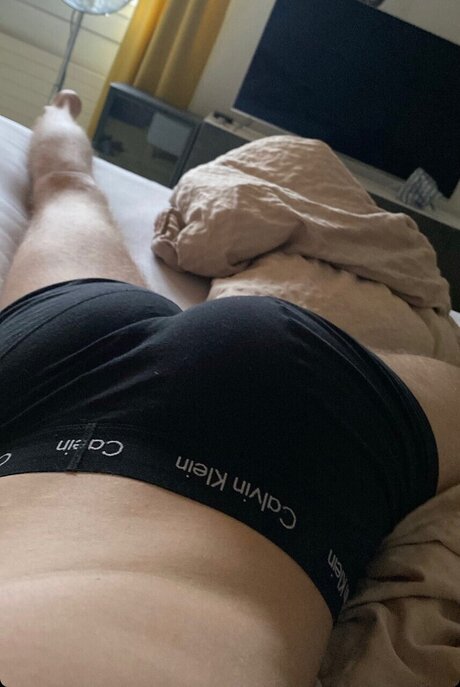 Foto desnuda filtrada de OnlyFans de  Deutschlandarab