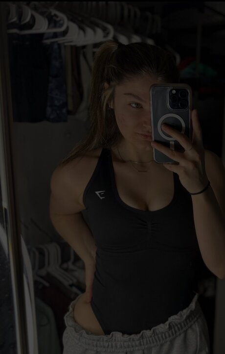 Foto desnuda filtrada de OnlyFans de Kjfit