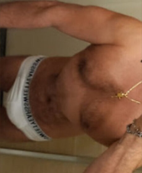 Foto desnuda filtrada de OnlyFans de Andregrosso24