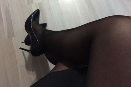 Foto desnuda filtrada de OnlyFans de Zuzia