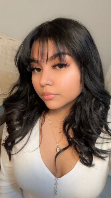 Foto desnuda filtrada de OnlyFans de Leslie