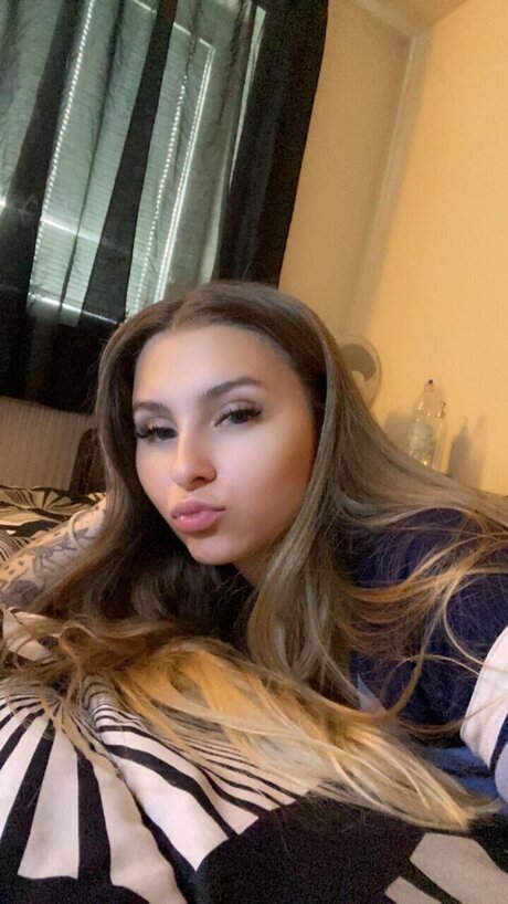 Foto desnuda filtrada de OnlyFans de Rae