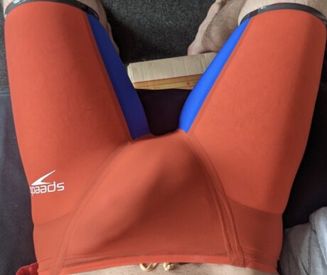 Foto desnuda filtrada de OnlyFans de Swim Guy 2000