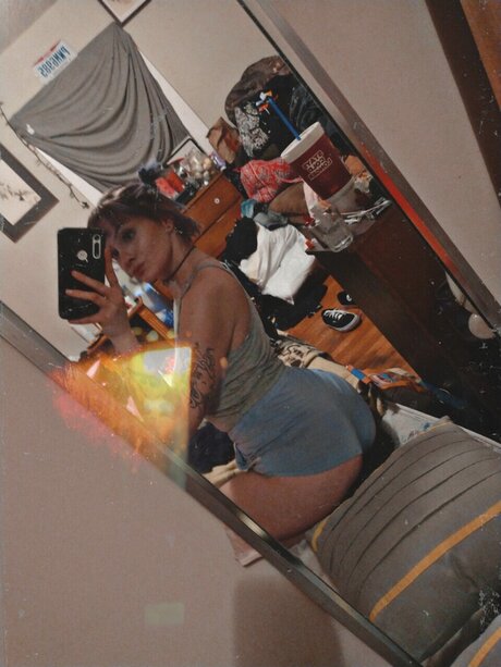 Foto desnuda filtrada de OnlyFans de Dolly Wally