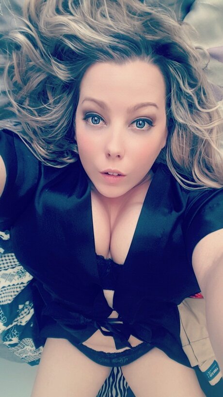 Foto desnuda filtrada de OnlyFans de Beauty4agent