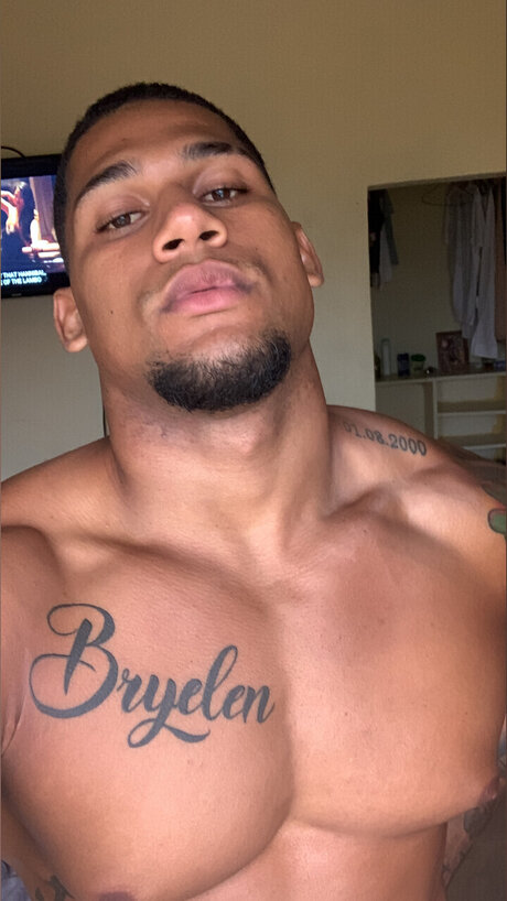Foto desnuda filtrada de OnlyFans de Bryan Garcia