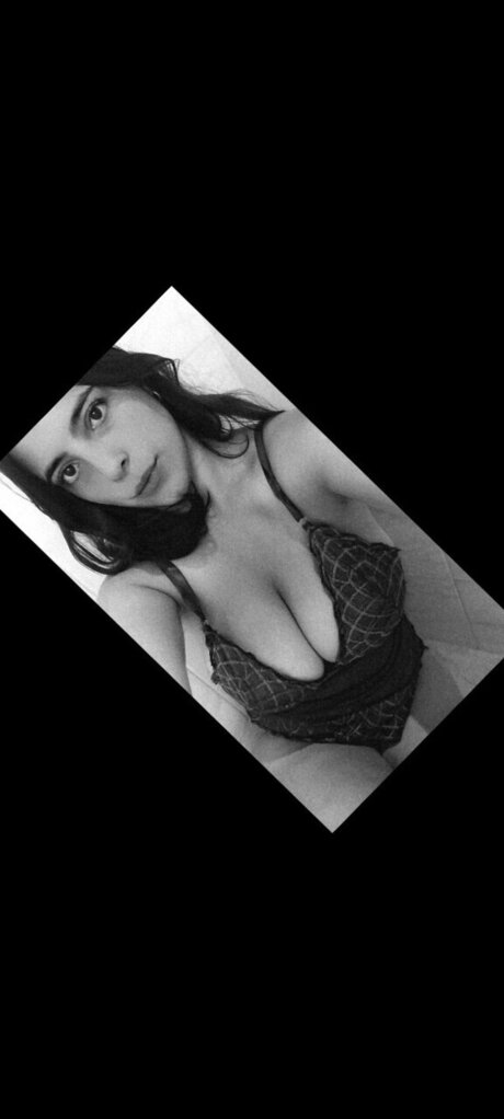 Foto desnuda filtrada de OnlyFans de Sweet Abby 