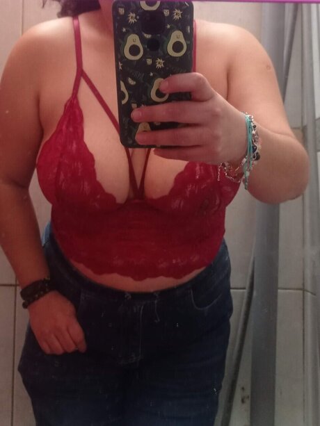 Foto desnuda filtrada de OnlyFans de Realcurvy22