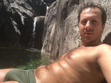 Foto desnuda filtrada de OnlyFans de Dex Hunter 
