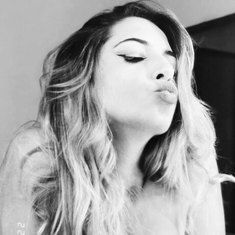 Foto desnuda filtrada de OnlyFans de Luana Latina