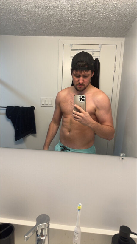 Hockeyguy3488