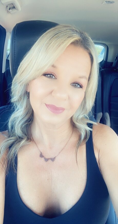 Foto desnuda filtrada de OnlyFans de Angela Jones