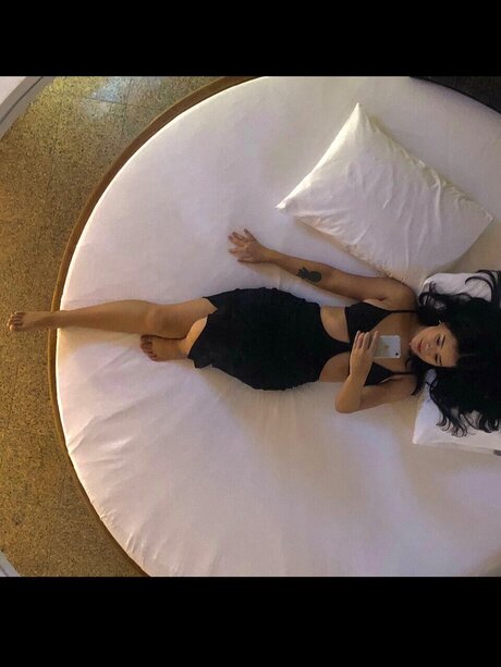 Foto desnuda filtrada de OnlyFans de Bel Hot 