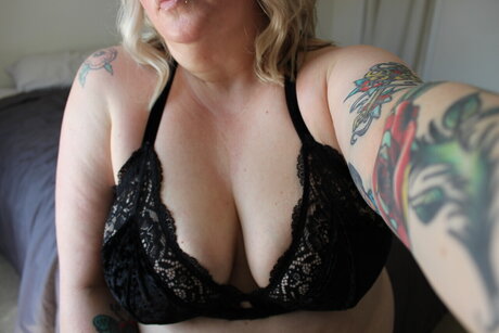 Foto desnuda filtrada de OnlyFans de Zephyr Wren