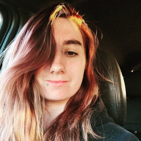 Foto desnuda filtrada de OnlyFans de Eevee Raine
