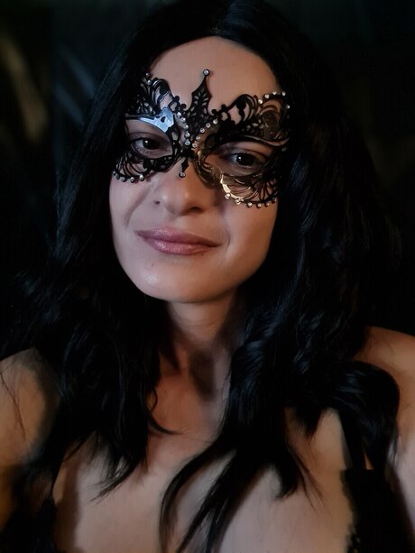 Foto desnuda filtrada de OnlyFans de Mysterious Lady