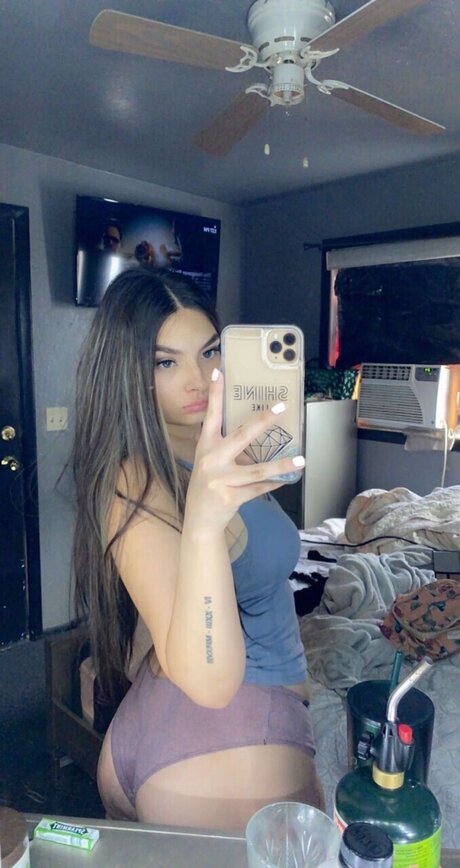 Foto desnuda filtrada de OnlyFans de Bxddiee