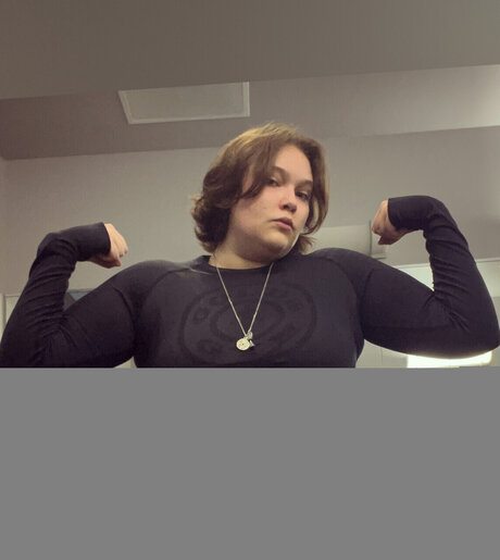 Foto desnuda filtrada de OnlyFans de Beefcake Babe 