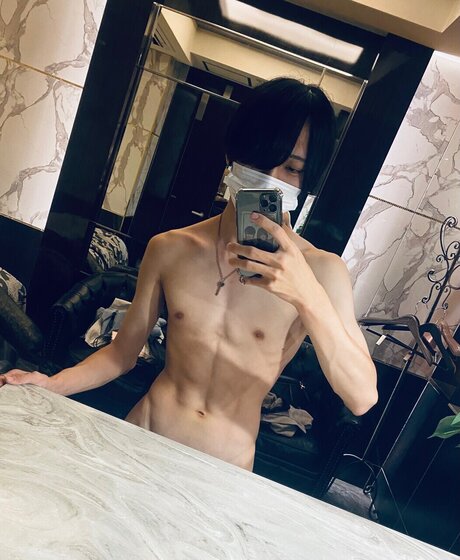 Foto desnuda filtrada de OnlyFans de Riujapan