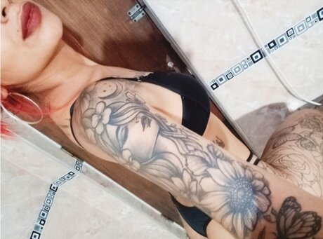 Foto desnuda filtrada de OnlyFans de   