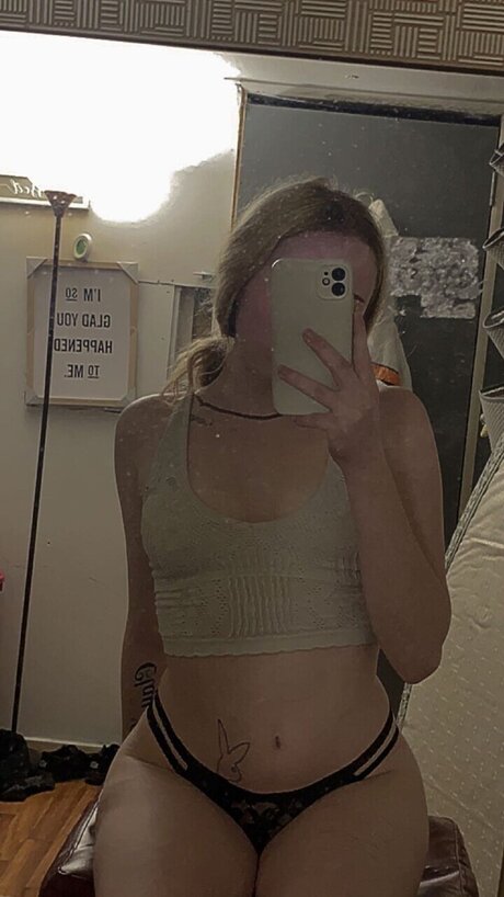Ava