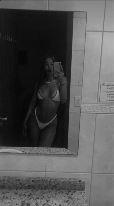 Zoe 