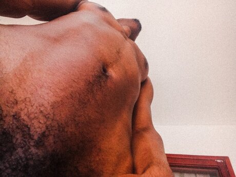 Foto desnuda filtrada de OnlyFans de Mike Hem