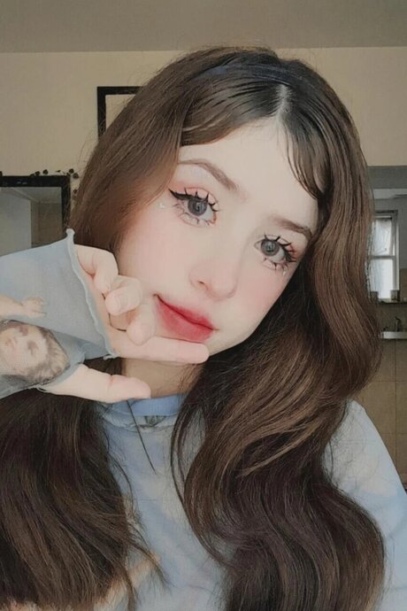 Aly Angelss 