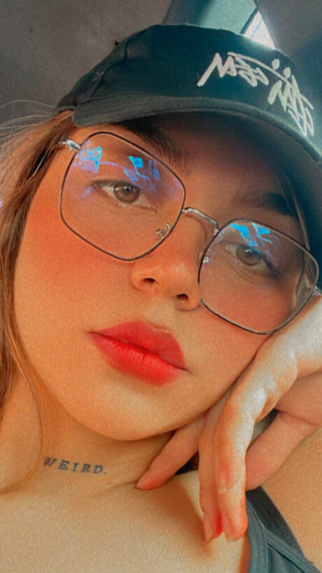 Foto desnuda filtrada de OnlyFans de Ale