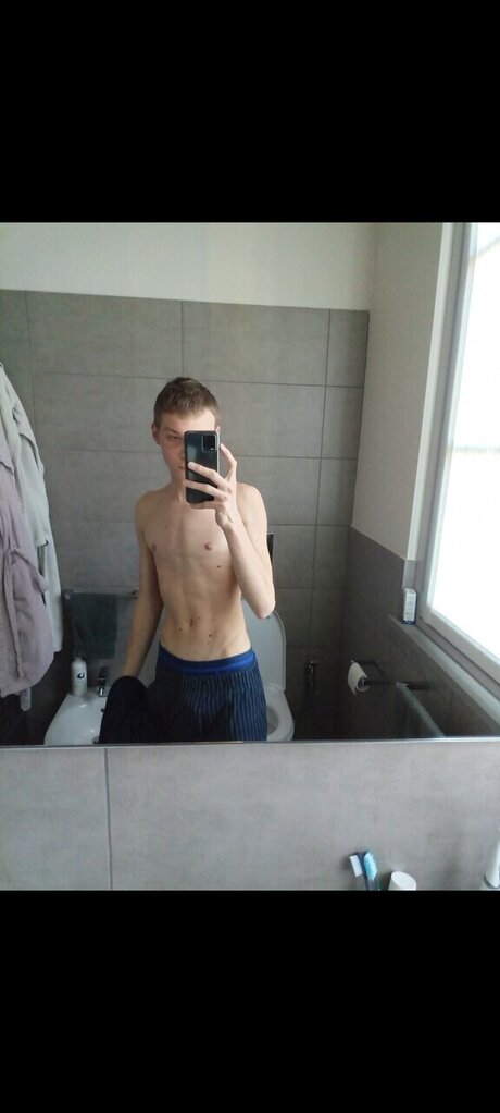 Foto desnuda filtrada de OnlyFans de Ultimo Bhot